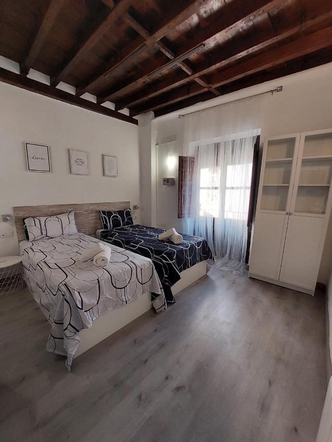 Nueva Casa Torre Albaycin Villa กรานาดา ภายนอก รูปภาพ